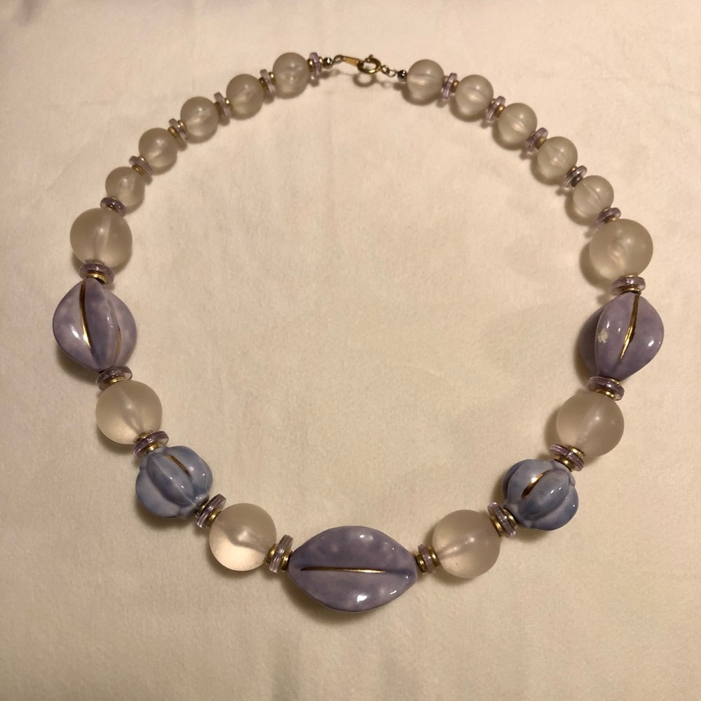 Woman’s super cute chunky vintage necklace